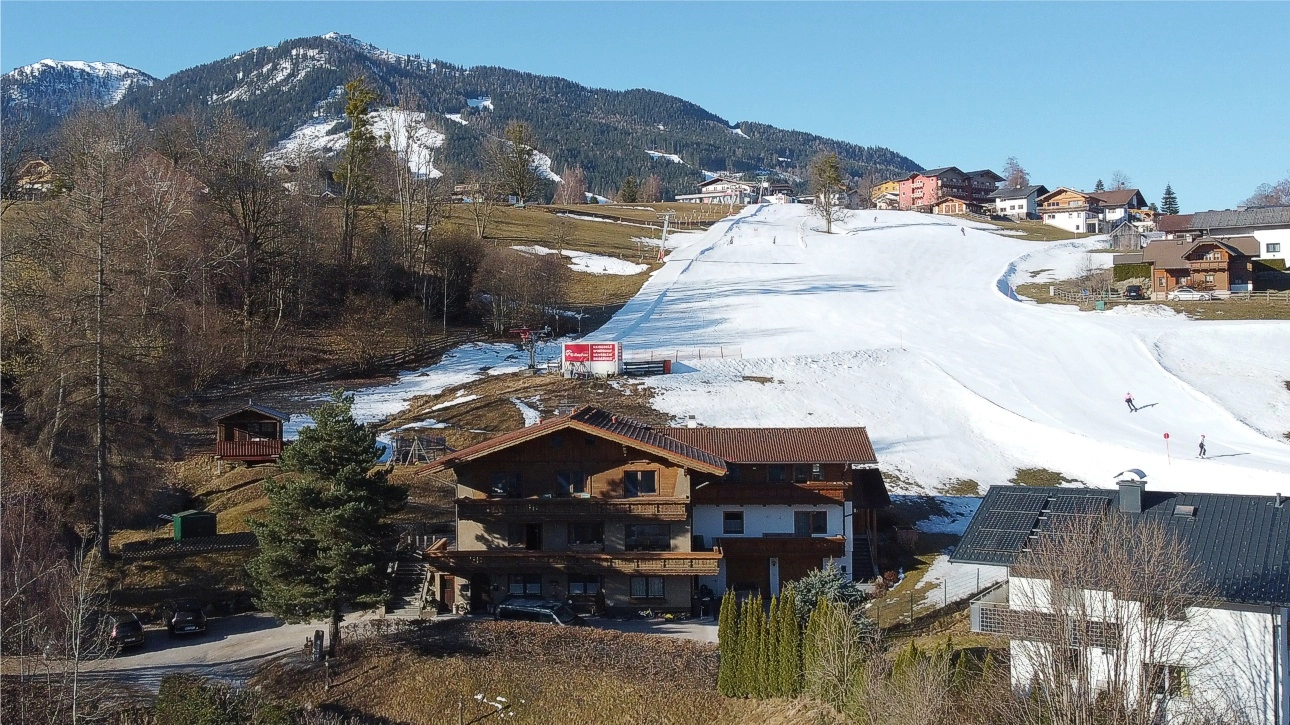Apartmenthaus Alpenperle mit Hochwurzen